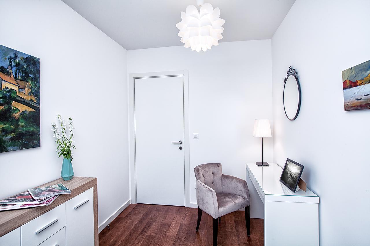 A Blok-Apartment The One Belgrado Exterior foto